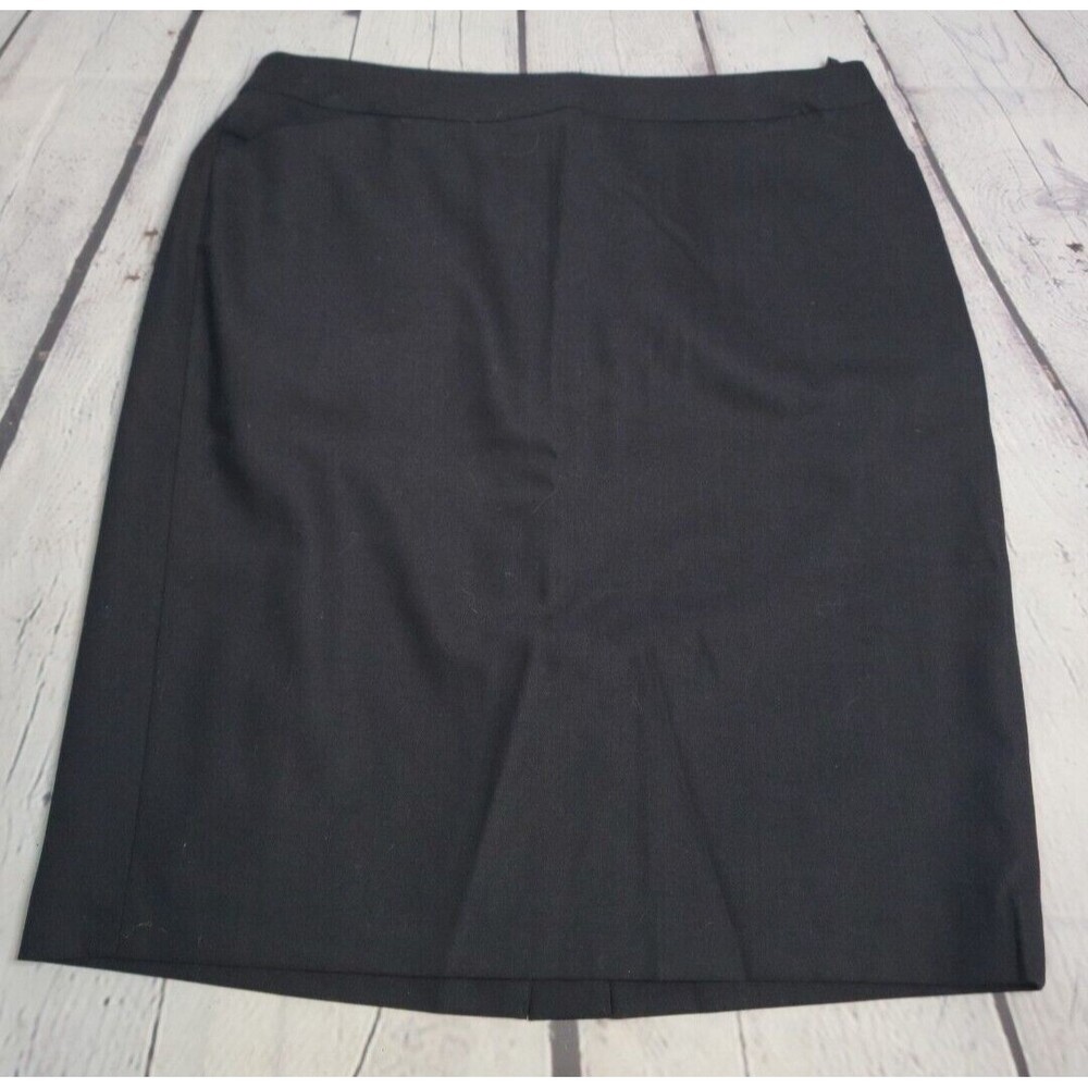 Talbots Petite Knee Length Black Straight Skirt 98% Wool size 10P with Side Zip